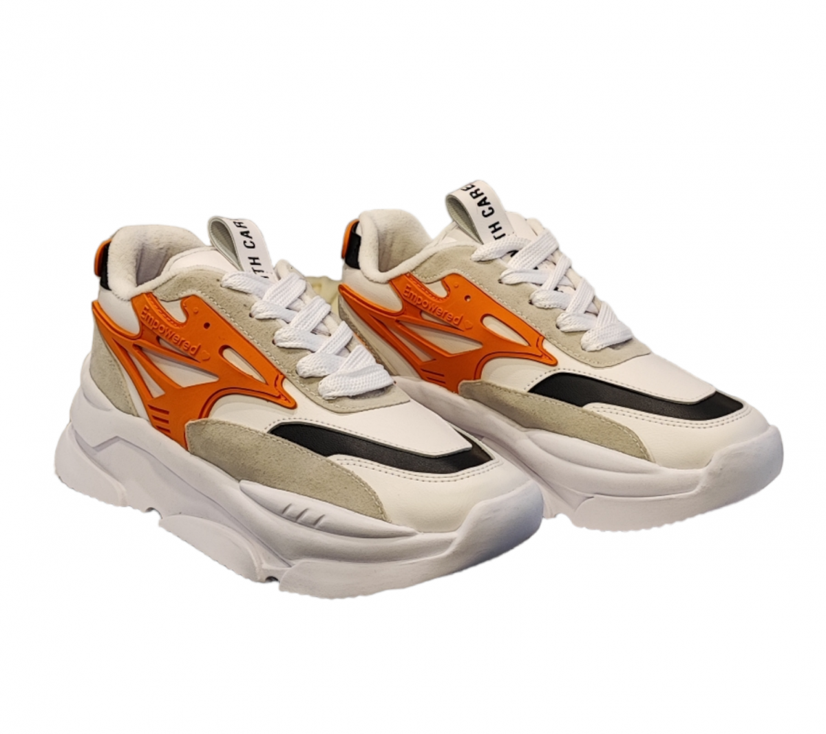 tenis altos blancos y naranja