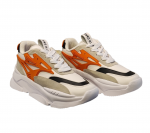 tenis altos blancos y naranja